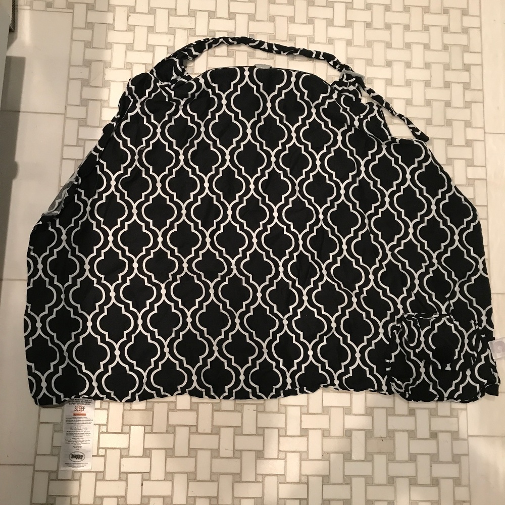 Boppy Seville Nursing Cover